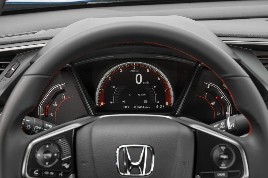 Панель приборов Honda Civic Si Sedan 2017 года  (NA) (фото 10 из 48)